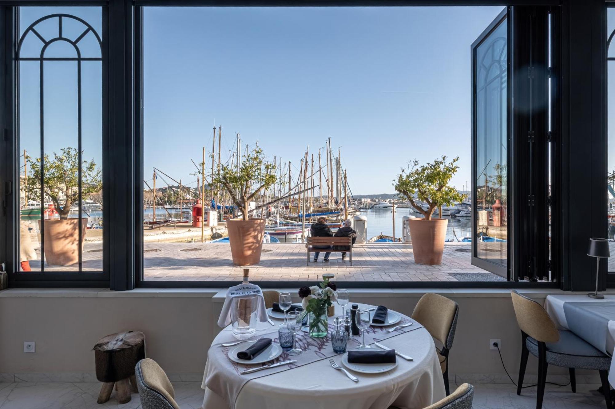 Hotel Restaurant De La Tour Санарі-сюр-Мер Екстер'єр фото